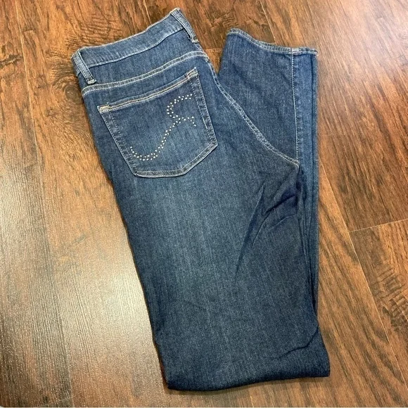 8 ROCK & REPUBLIC Berlin stretchy jeans. High rise dark wash tapered studded EUC - Picture 8 of 16